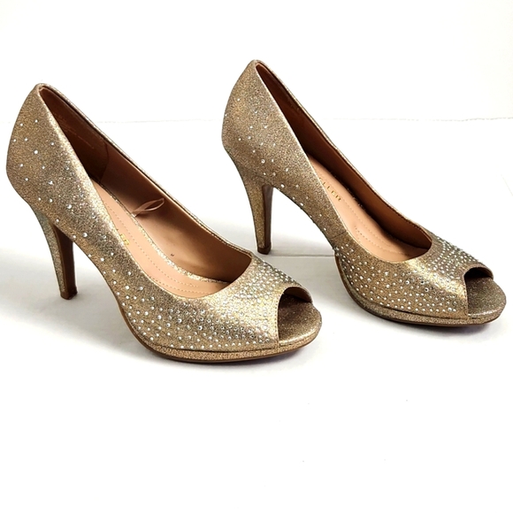 Andrew Giller TAYEN Gold Glitter Open Toe Heel Pumps Size 9M - Picture 1 of 9